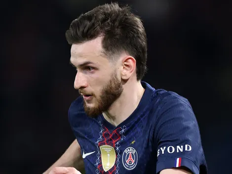 Arsenal não desistiu da contratação de Khvicha Kvaratskhelia