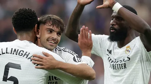 Bellingham, Asencio e Rudiger. (Photo by Gonzalo Arroyo Moreno/Getty Images)
