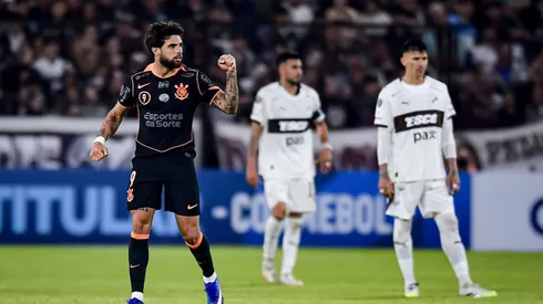 Yuri Alberto comemora vitória em Platense x Corinthians. Marcelo Endelli/Getty Images.