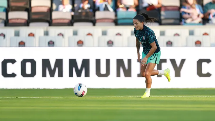 Debinha faz bela atuação contra o Corinthians - Foto: Kenneth Richmond/Getty Images
