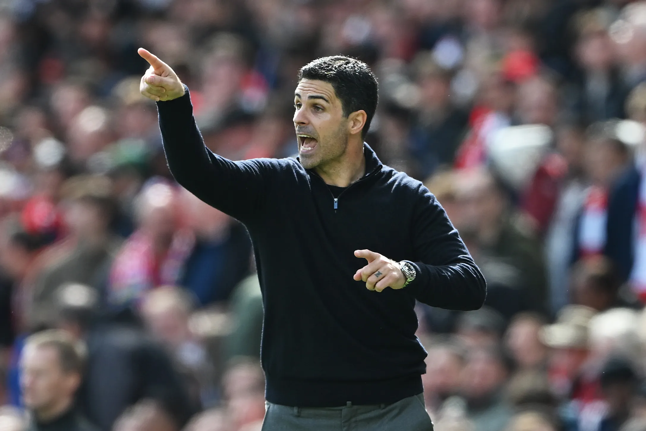 Arteta durante o jogo entre Arsenal x Bournemouth. Foto: Shaun Botterill/Getty Images