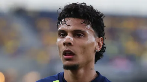 Napoli disputa Richard Ríos com a Inter de Milão. Foto: Leonardo Fernandez/Getty Images