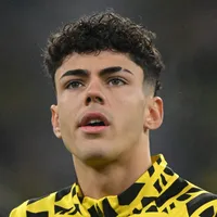 Barcelona e PSG monitoram Samuele Inácio no BVB