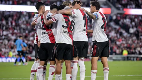 River Plate joga hoje contra o Racing