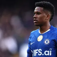 Estêvão joga volta a ser titular na Premier League após dois meses