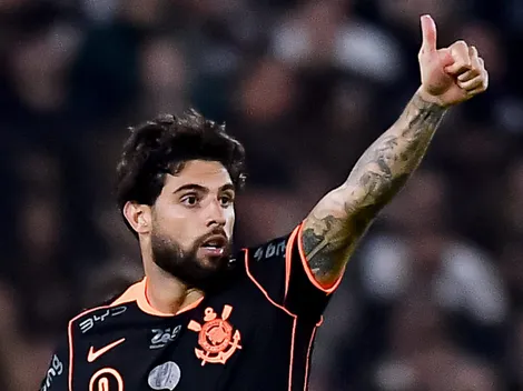 “Yuri seria o 9 perfeito do Ajax”, diz Hans Kraay Jr.