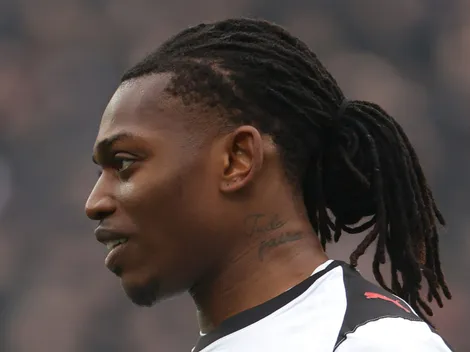 Hernanes sugere que Rafael Leão deixe o Milan