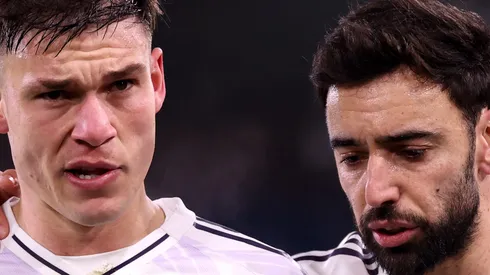 Ugarte e Bruno Fernandes. (Photo by Carl Recine/Getty Images)