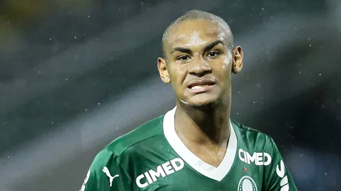 Manchester City se aproxima de Eduardo Conceição. Foto: Marco Miatelo/AGIF