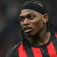 Milan coloca Rafael Leão à venda