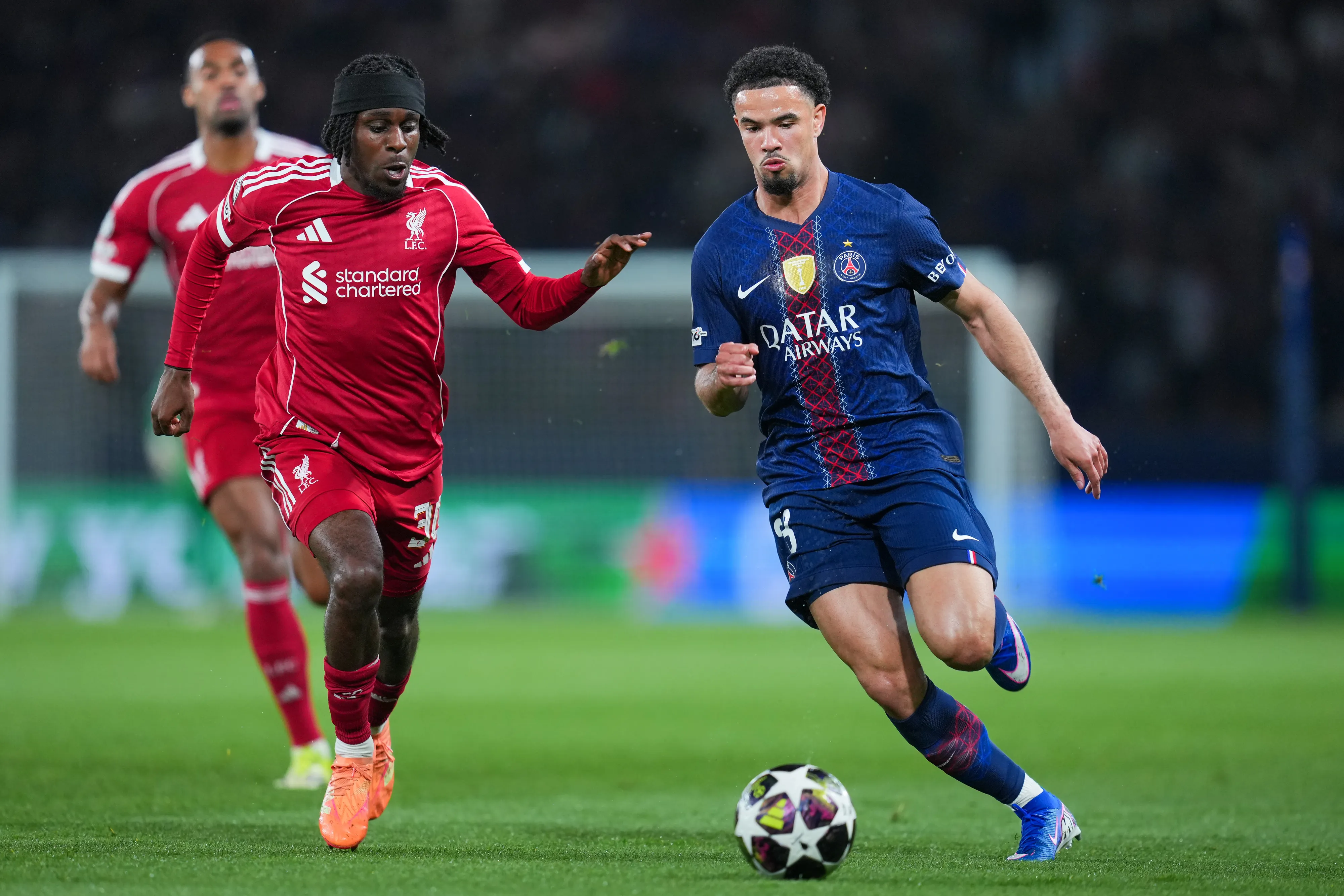 Reds recebem o PSG em Anfield Road. Foto: Franco Arland/Getty Images