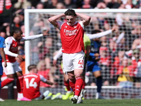 Arsenal lidera na Premier, mas risco de novo tropeço cresce