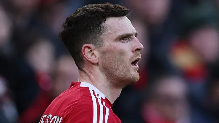 Andrew Robertson durante jogo do Liverpool. (Photo by Kate McShane/Getty Images)