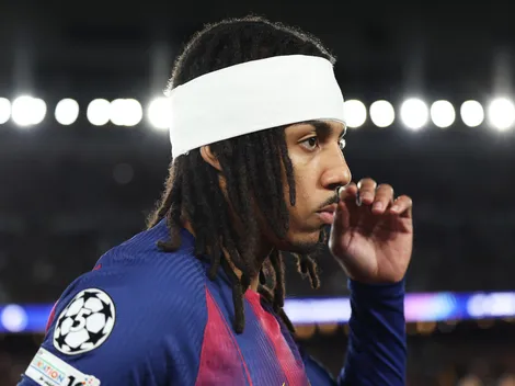 Hansi Flick testa Jules Koundé como zagueiro