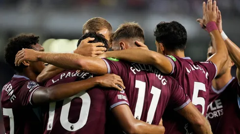 Atacante alemão não seguirá no Milan após decisão da diretoria. Foto: Patrick McDermott/Getty Images