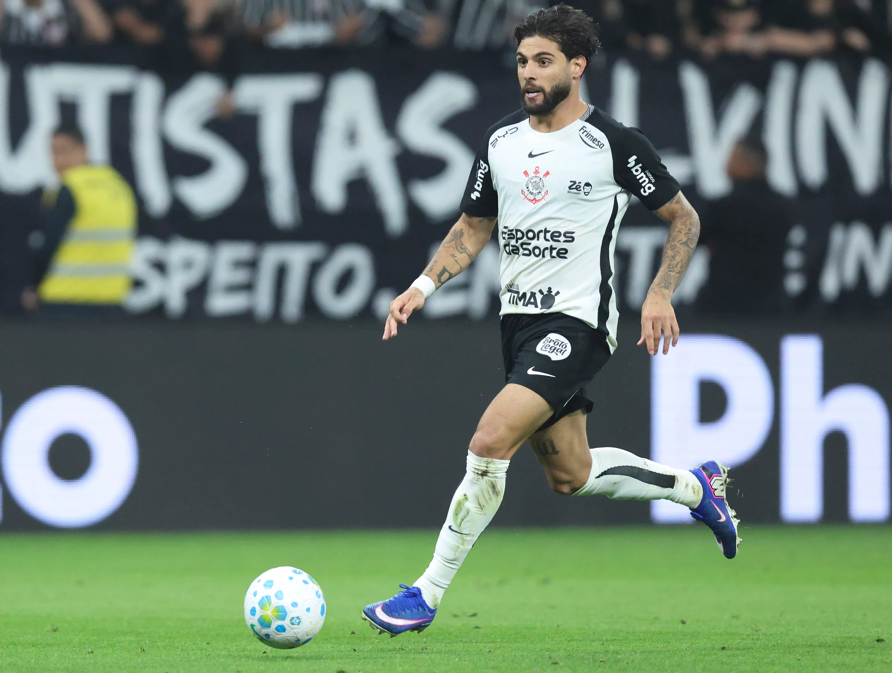Yuri Alberto em campo pelo Corinthians. Foto: Alexandre Schneider/Getty Images