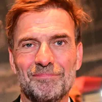 Real Madrid pode ter Toni Kroos como assistente de Klopp em 2026/27