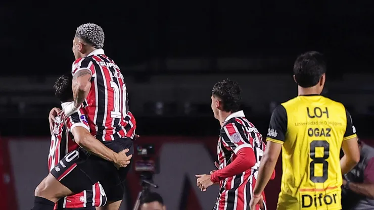 São Paulo vence O'Higgins e assume a liderança do grupo C na Copa Sul-Americana. Foto: Ettore Chiereguini/AGIF