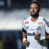 Neymar banca permanência no Santos: “Eu tenho contrato”