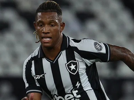 Flamengo enfrenta concorrência italiana por Danilo