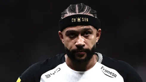 Nicola aponta saída de Depay do Corinthians após a Copa do Mundo. Foto: Marcello Zambrana/AGIF