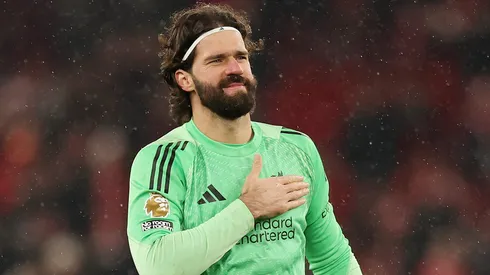 Liverpool ainda pode perder Alisson para Juventus mesmo após renovação de contrato. (Foto: Kate McShane/Getty Images)