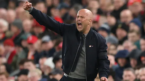 Arne Slot, do Liverpool. (Photo by Michael Steele/Getty Images)
