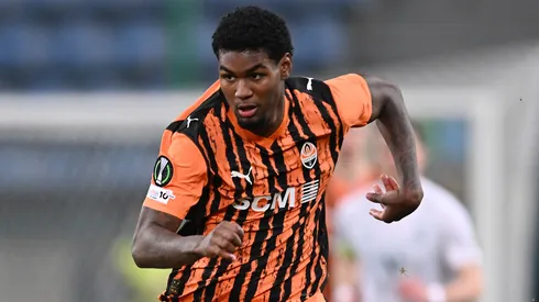 Lucas Ferreira em campo pelo Shakhtar Donetsk. Foto: Mateusz Slodkowski/Getty Images