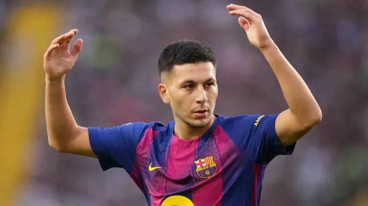 O atacante Roony Bardghji em partida do Barcelona (Alex Caparros/Getty Images)