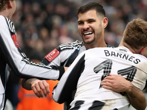 Bruno Guimarães volta a ser relacionado no Newcastle após lesão