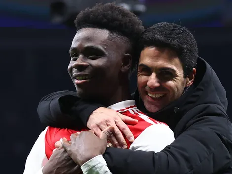 Bukayo Saka está fora contra o City por lesão muscular