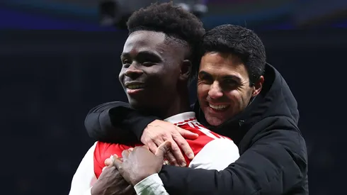 Arteta confirma desfalque de Saka na partida contra o City. Foto: IMAGO / Newscom World