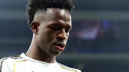 Real Madrid e Vini Jr querem renovação, mas entorno do brasileiro trava o acordo. (Foto: Florencia Tan Jun/Getty Images)