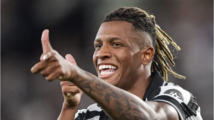 Flamengo entra na disputa por Danilo, do Botafogo. Foto: Thiago Ribeiro/AGIF