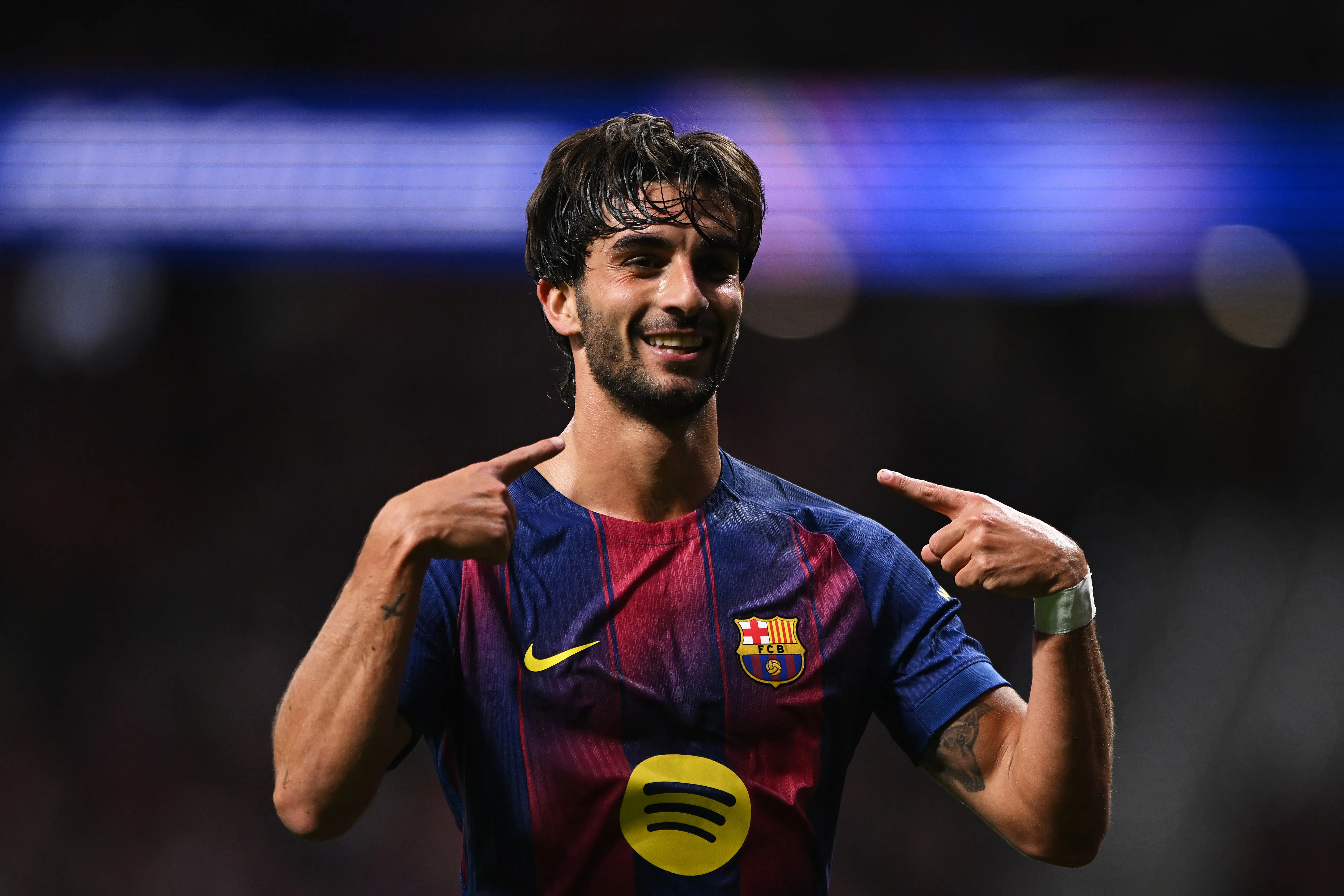Ferran Torres em campo pelo Barcelona (Foto: Denis Doyle/Getty Images)