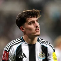 Arsenal intensifica negociações por Tino Livramento, do Newcastle