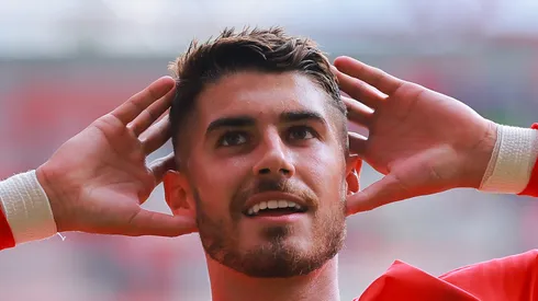 Toluca recebe dinheiro do Corinthians por Pedro Raul e evita punição grave na Fifa para o clube paulista. (Foto: Hector Vivas/Getty Images)