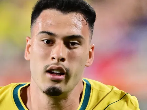 PSG mantém conversas com representantes de Gabriel Martinelli