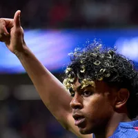 Barcelona encaminha chegada de Seydou Dembélé