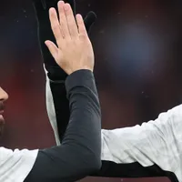 Vitinha deixa campo lesionado e vira problema para o PSG