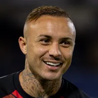 Besiktas volta a demonstrar interesse em Everton Cebolinha