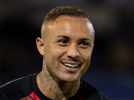 Besiktas volta a demonstrar interesse em Everton Cebolinha