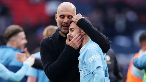 Relação entre Guardiola e Bernardo Silva marca um dos ciclos mais vitoriosos do clube. Foto: Alex Pantling/Getty Images