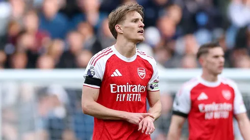 Martin Ødegaard pelo Arsenal. (Foto: Michael Regan/Getty Images)