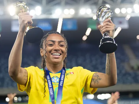 Kerolin é eleita a melhor jogadora do FIFA Series