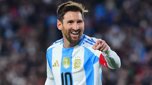 Lionel Messi em campo pela Argentina. Foto: Marcelo Endelli/Getty Images