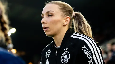 Elisa Senss, craque alemã, é cobiçada por gigantes do futebol europeu – Foto: Marius Nordnes / Nordnes Foto/Getty Images