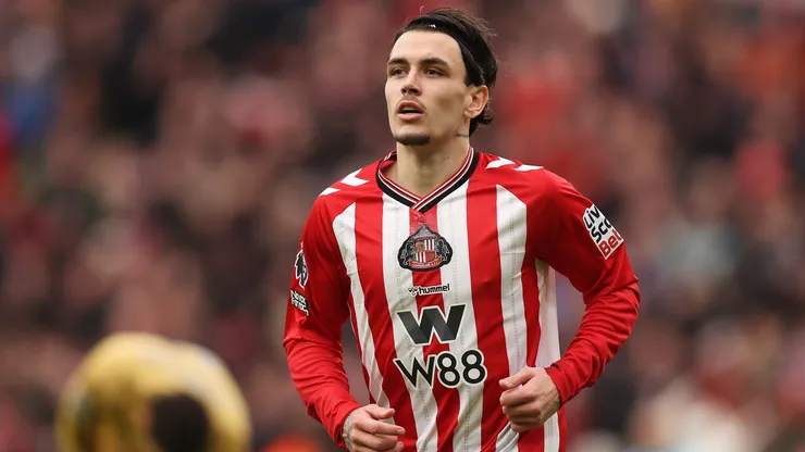 Enzo Le Fée está na mira do Liverpool. Foto: George Wood/Getty Images