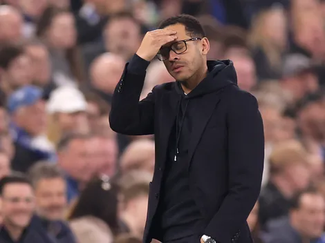 Chelsea confirma demissão do técnico Liam Rosenior e anuncia interino