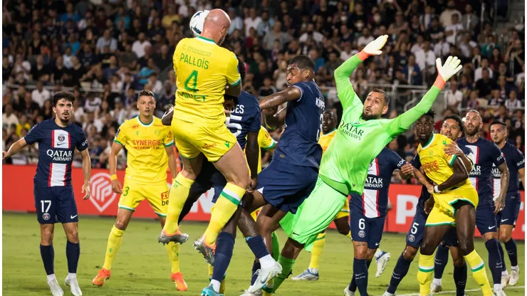 PSG e Nantes se enfrentam em duelo com impacto direto na tabela. Foto: Amir Levy/Getty Images